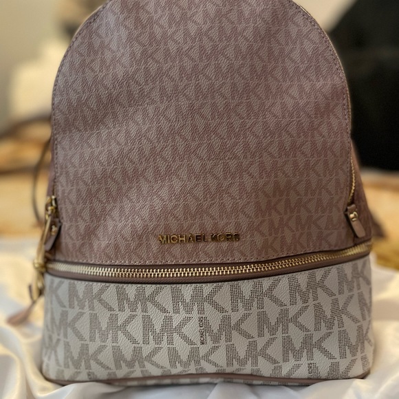 Michael Kors Backpack. main image 5